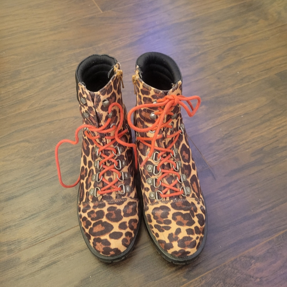 Booties - Picture 3 of 4